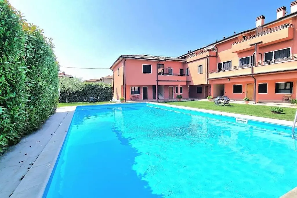 Volta Pool&Beach Apartment Bardolino Italien