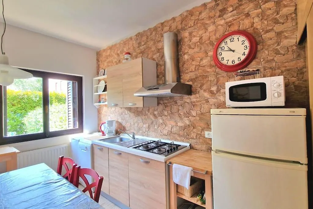 Volta Pool&Beach Apartment Bardolino Italy